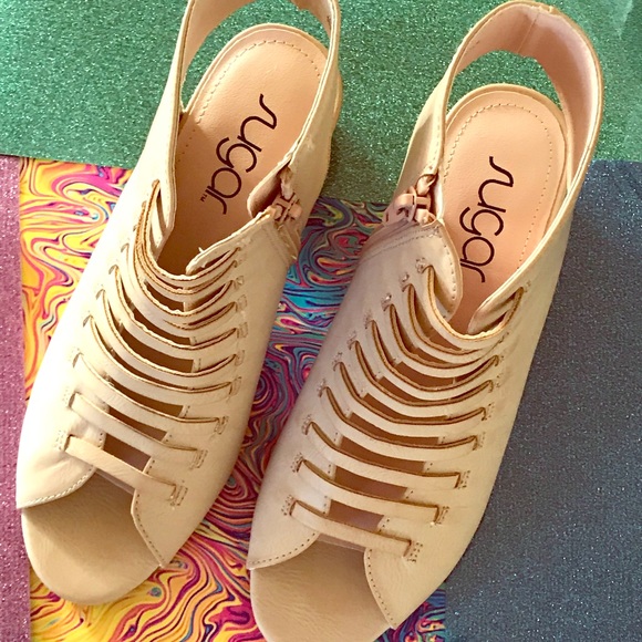 Sugar heels: Bin A2 - Picture 2 of 6